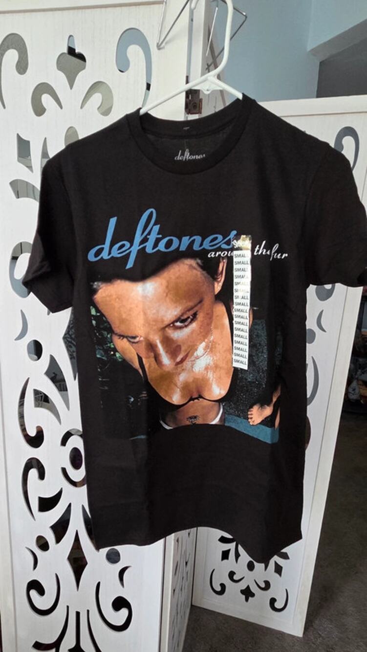 Deftones Around the Fur Album Cover Graphic Band T-Shirt Black Small NWT